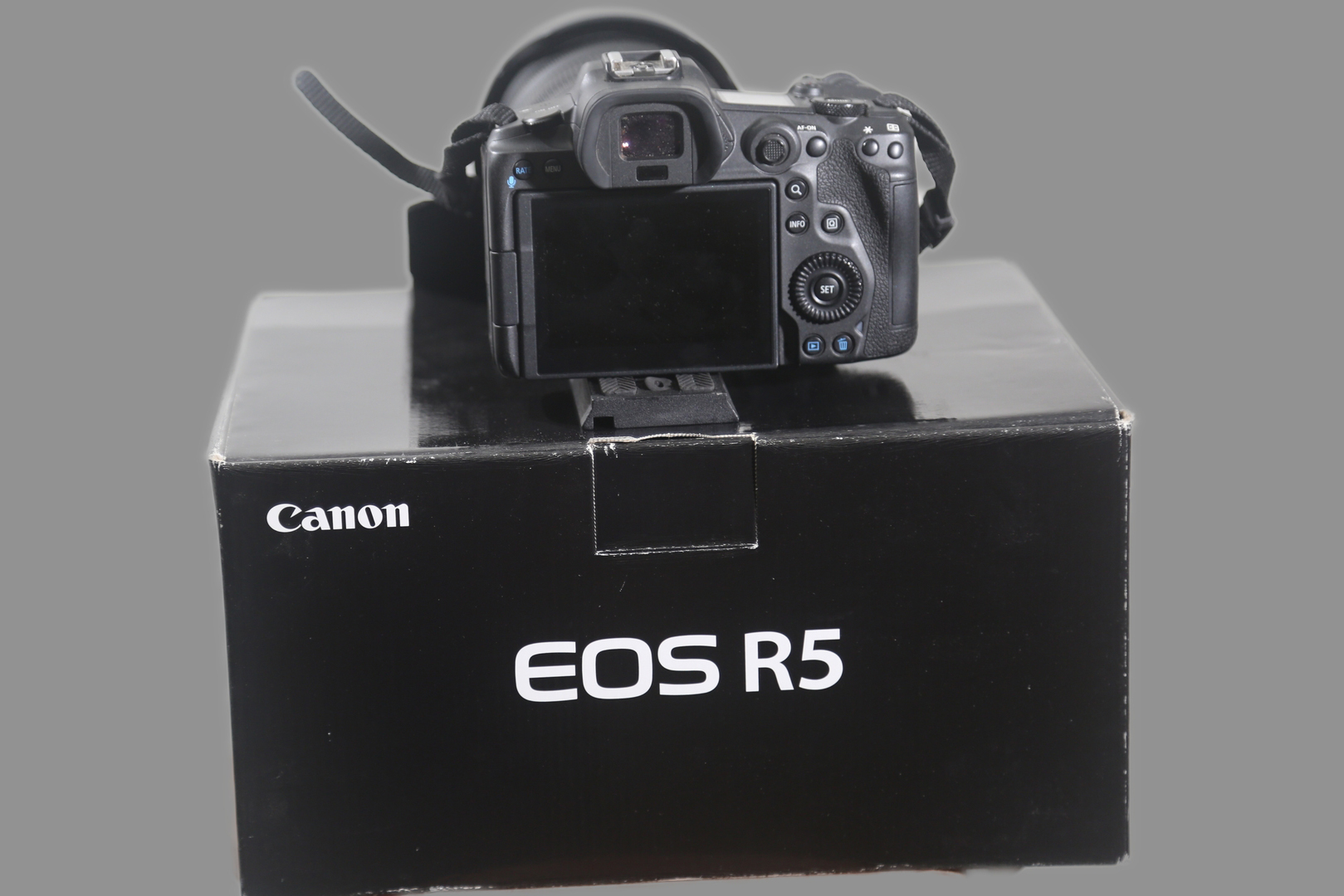 Canon R5
